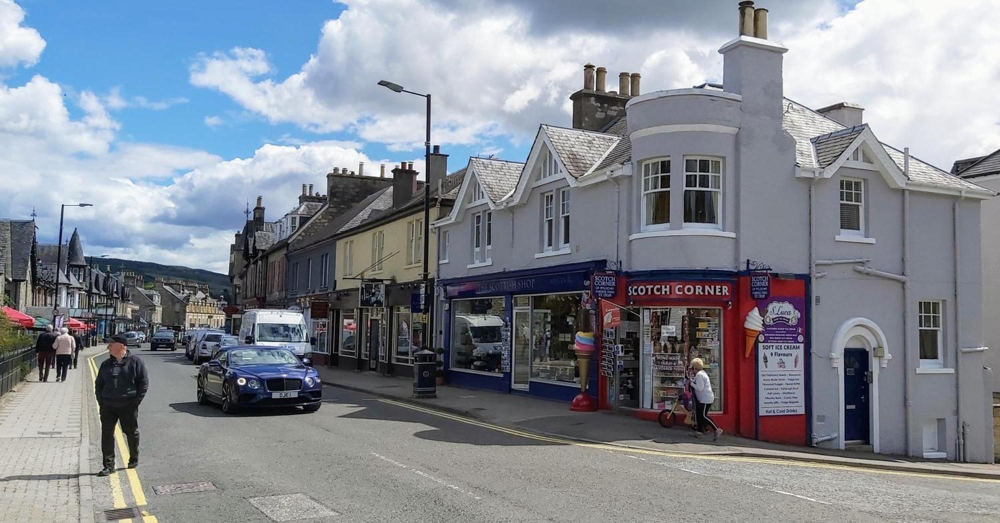 Appartamento 131 On Atholl Pitlochry Esterno foto